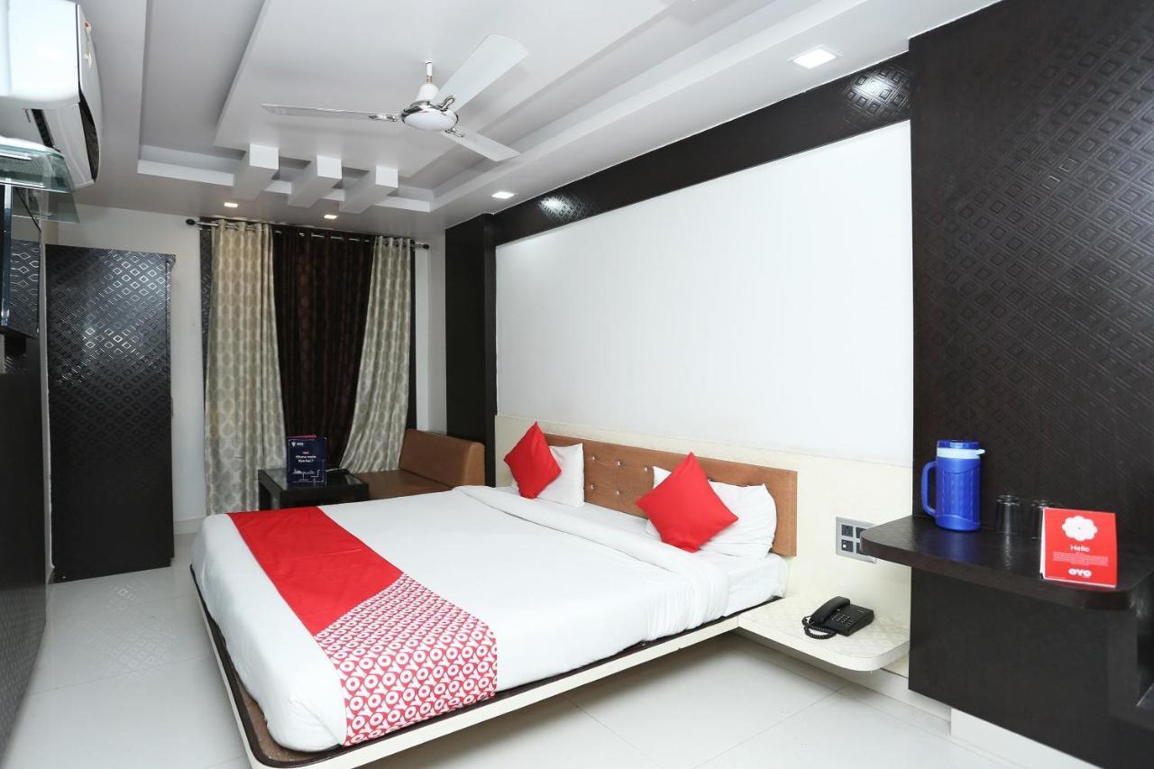 Collection O 3995 Hotel Shree Kishan Palace Бхопал Экстерьер фото